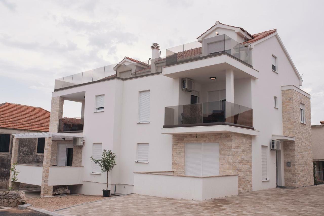 The Nikolic Suites - Villa Woegenstein Tribalj 외부 사진