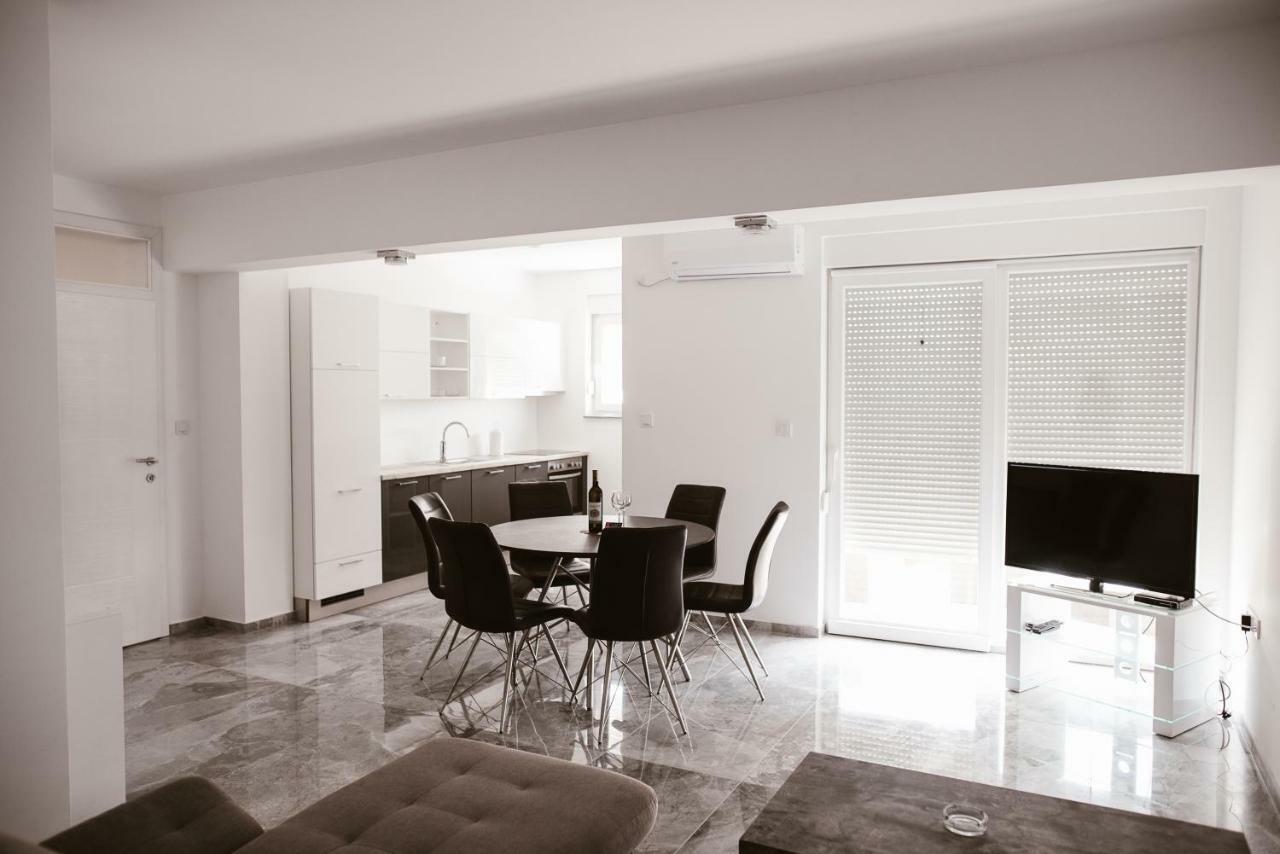 The Nikolic Suites - Villa Woegenstein Tribalj 외부 사진