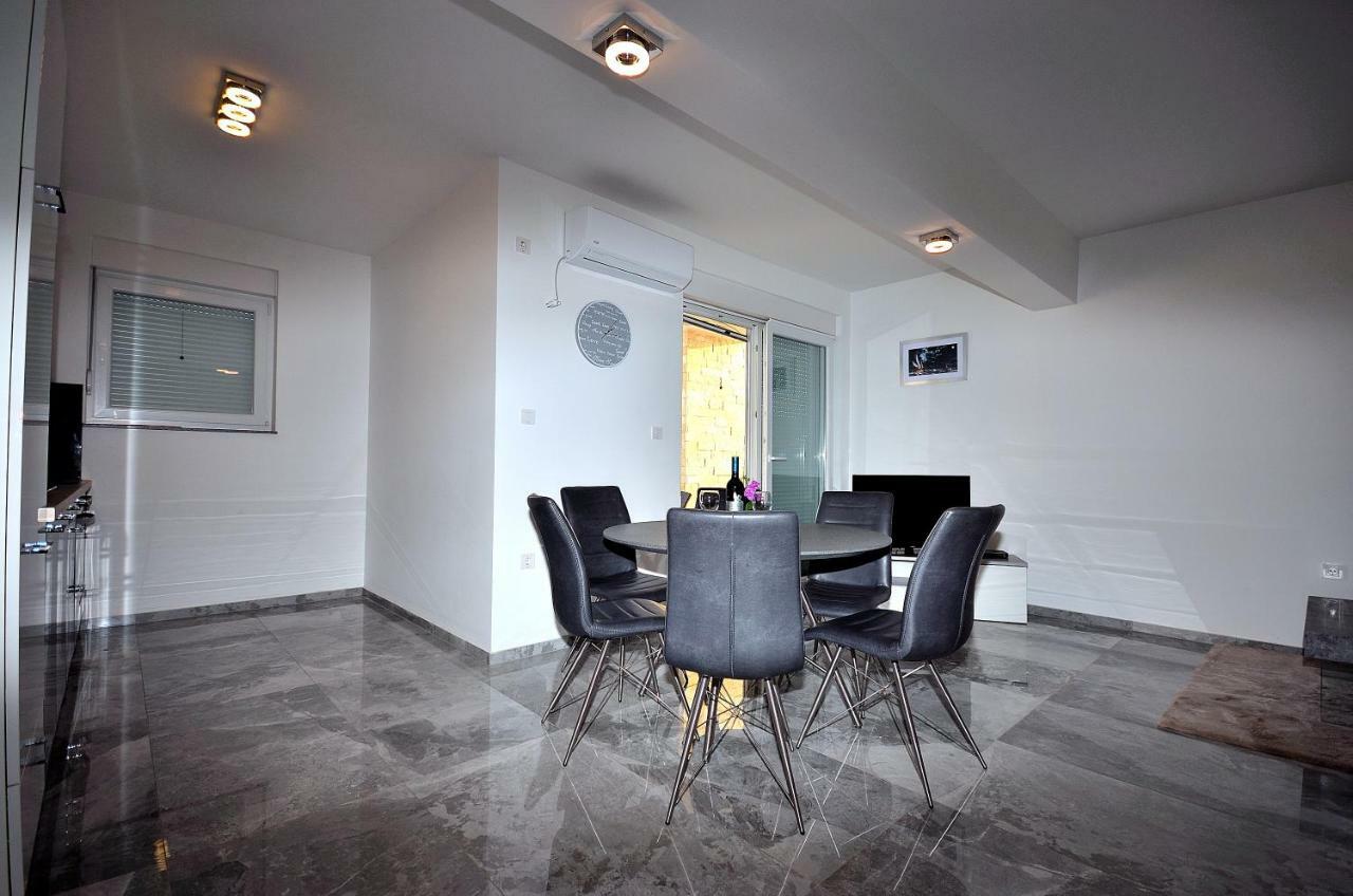The Nikolic Suites - Villa Woegenstein Tribalj 외부 사진